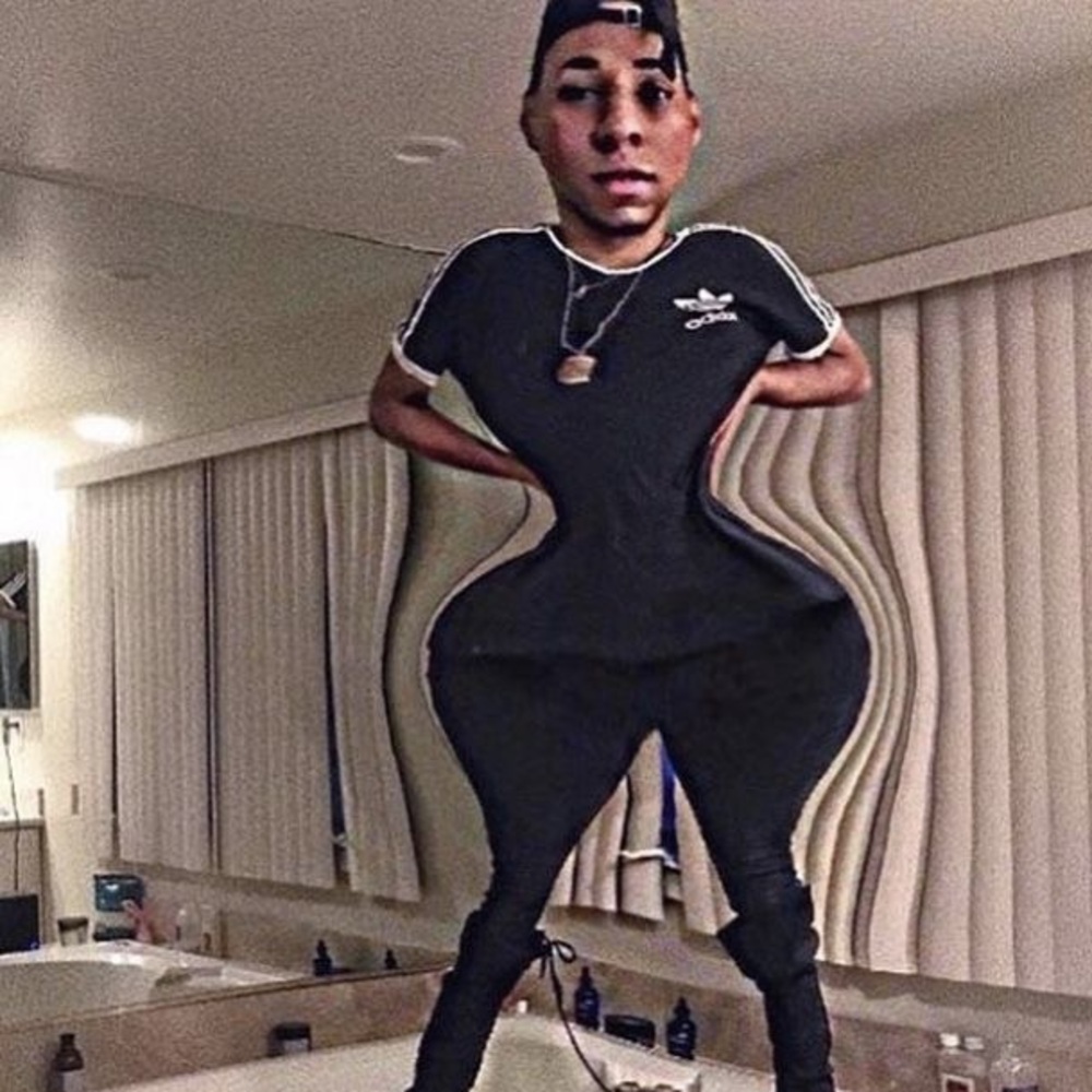 Meet your Posher, Luna